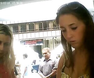 Bir tavşan gizlicekimporno ile kız