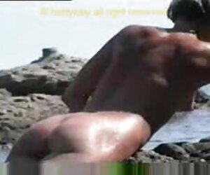 Benim için küçük ormanda gizli seks bir gay gibi giyinmek