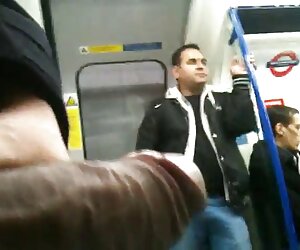 Buff ve büyük bir sondaj gibi asılı gizli cekim po